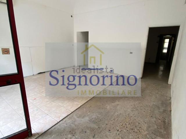 Locale in vendita di 60 m² in Via Piave