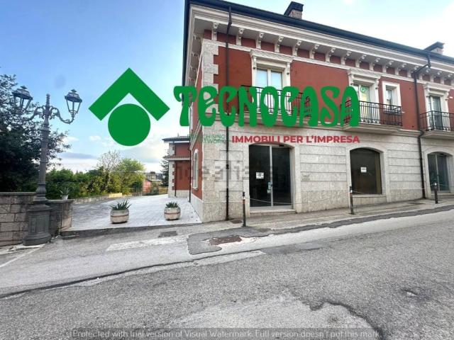 Locale in vendita di 60 m² in Via Roma, 78