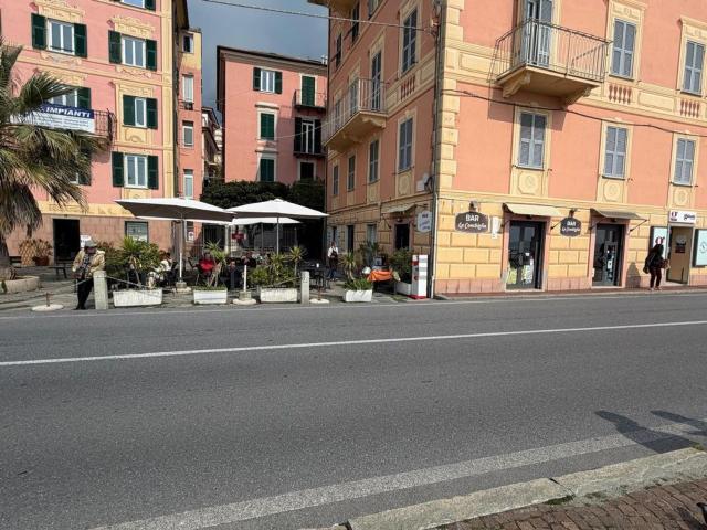Locale in vendita di 60 m² in Via San Caterina, 38