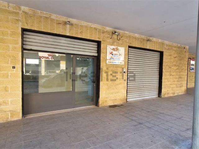 Locale in vendita di 60 m² in Via San Giorgio, 3