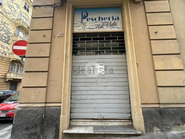 Locale in vendita di 60 m² in Viale Carlo Canepa