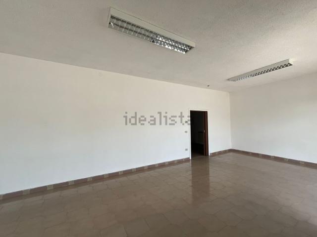 Locale in vendita di 60 m² in Viale Giacomo Brodolini
