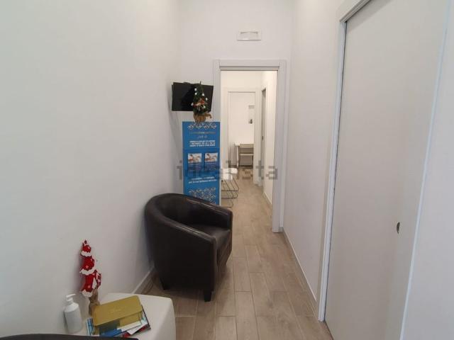 Locale in vendita di 60 m²