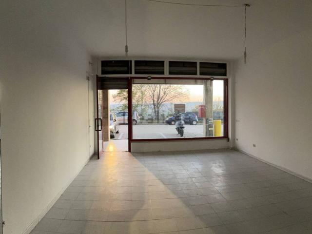 Locale in vendita di 60 m²