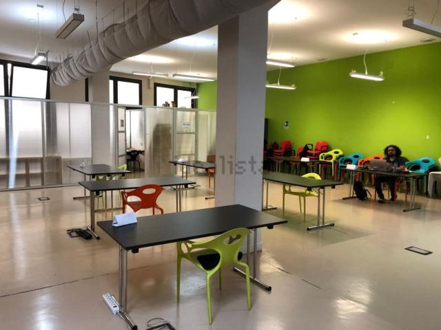 Locale in vendita di 610 m² in Viale Scalo San Lorenzo