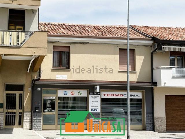 Locale in vendita di 61 m² in Via Iº Maggio