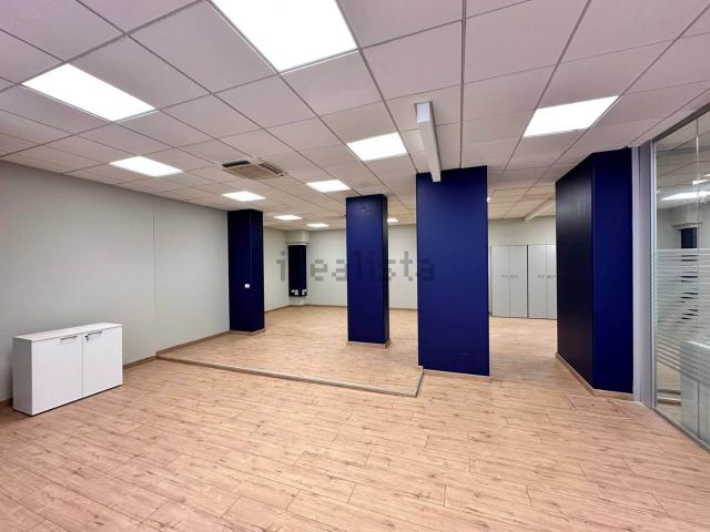 Locale in vendita di 623 m²