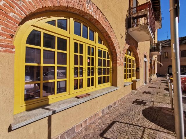 Locale in vendita di 62 m² in Piazza Martiri, 4