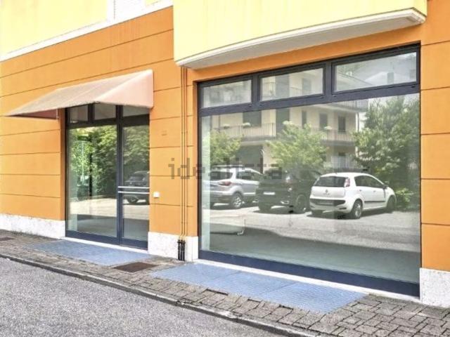 Locale in vendita di 62 m² in Piazzale Mariano Rumor