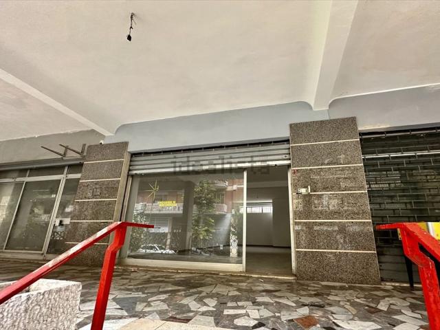 Locale in vendita di 62 m² in Via Torquato Scaraviglia, 47