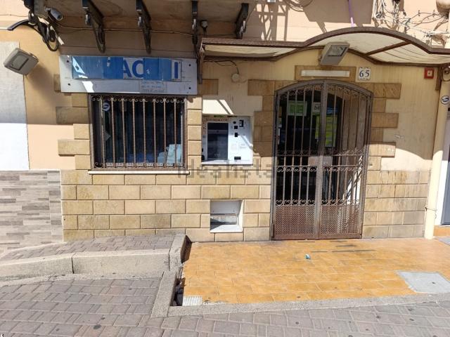 Locale in vendita di 62 m² in Via Aquino, 53
