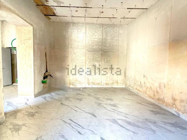 Locale in vendita di 62 m² in Via Cardinale Filomarino, 11