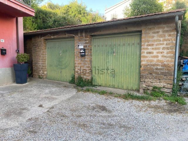 Locale in vendita di 62 m² in Viale Eugenio IV