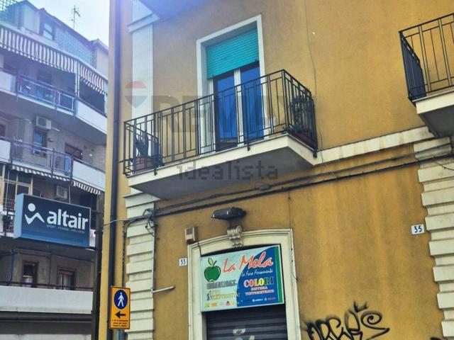 Locale in vendita di 67 m² in Via Cifali, 33