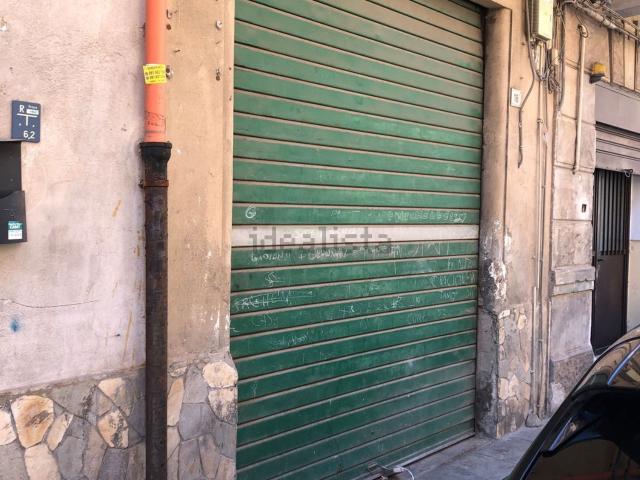 Locale in vendita di 67 m² in Via Giuseppe Crispi, 18