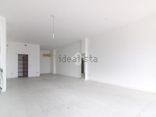 Locale in vendita di 67 m² in Via Giuseppe Giammarco, 5