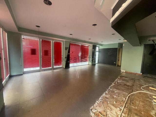 Locale in vendita di 67 m² in Via Palermo