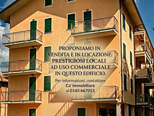 Locale in vendita di 67 m² in Via Roma, 82