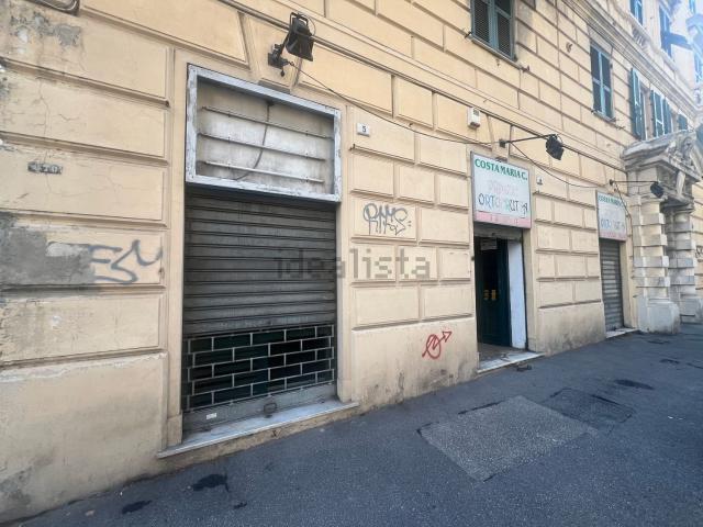 Locale in vendita di 64 m² in Largo Gaetano Giardino