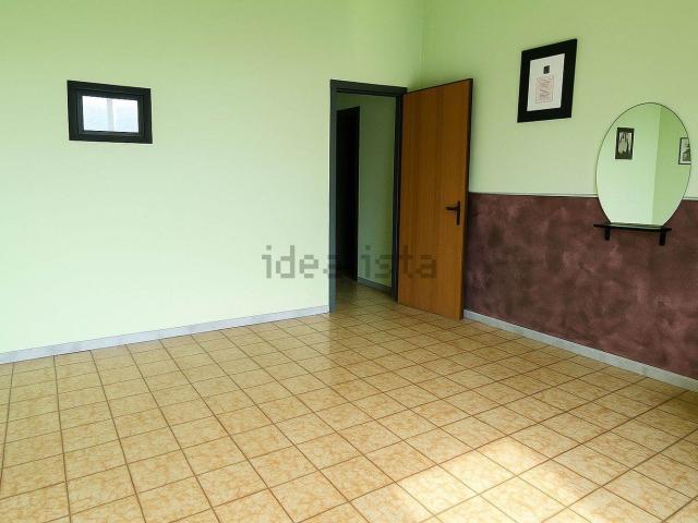 Locale in vendita di 64 m² in Via Umberto, 193