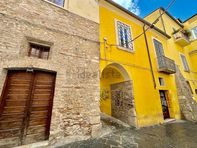 Locale in vendita di 64 m² in Via Erik Mutarelli