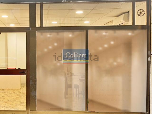 Locale in vendita di 64 m² in Via Federico Paolini