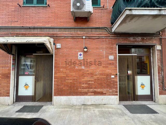 Locale in vendita di 65 m² in Via Angelo Bianchi