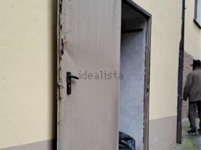 Locale in vendita di 65 m² in Via Corte, 17