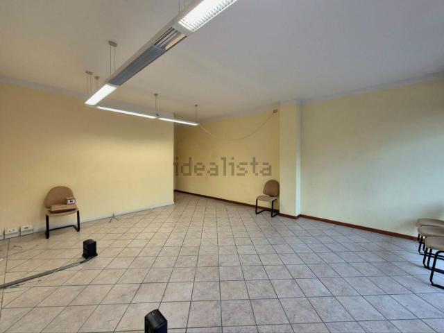 Locale in vendita di 65 m² in Via delle Stalle, 86