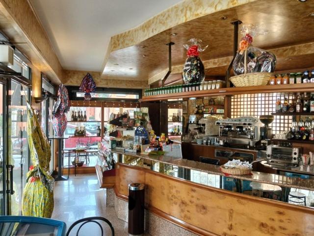 Locale in vendita di 65 m² in Via Emidio Galletti, 2