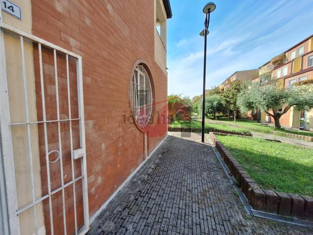 Locale in vendita di 65 m² in Via Francesco Iandoli