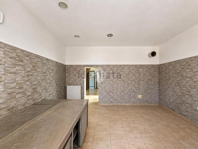 Locale in vendita di 65 m² in Via Giuseppe Mazzini, 71