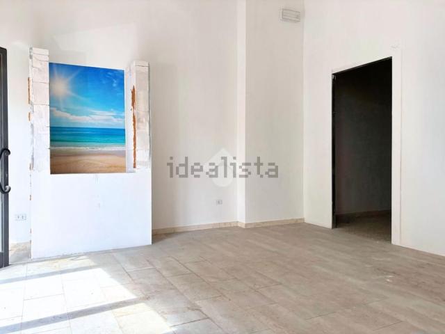 Locale in vendita di 65 m² in Via Napoleone Bonaparte, 6