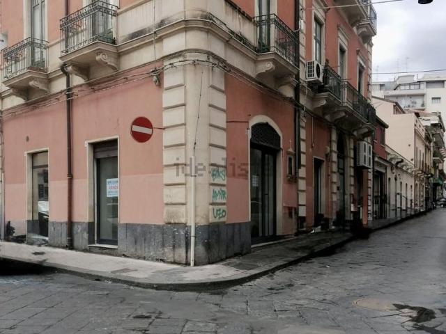 Locale in vendita di 65 m² in Via Pietro Mascagni, 80