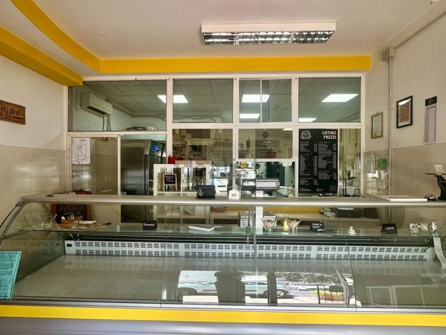 Locale in vendita di 65 m² in Via Prenestina Nuova, 12
