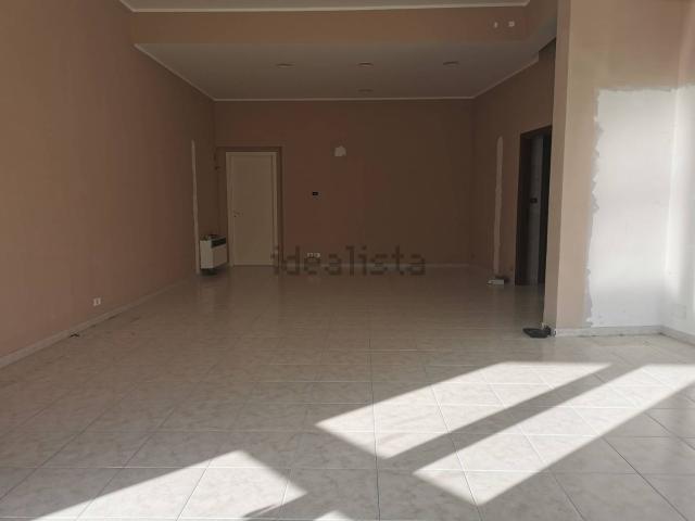 Locale in vendita di 65 m² in Via San Polo
