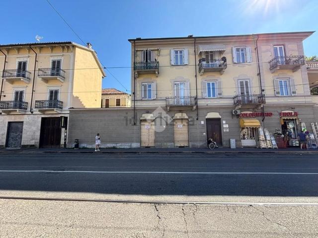 Locale in vendita di 65 m² in Via Stradella, 198