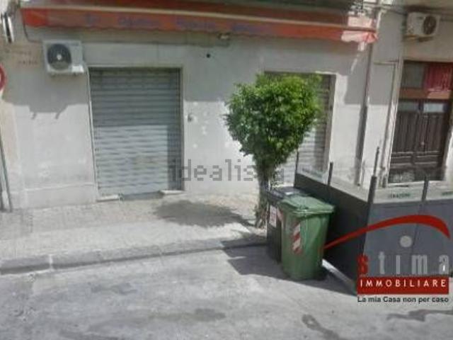 Locale in vendita di 65 m² in Viale Teocrito, 28