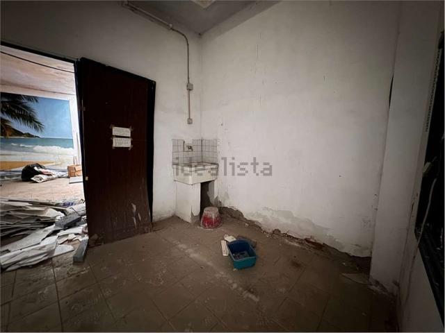 Locale in vendita di 65 m²