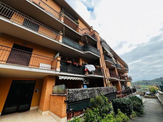 Locale in vendita di 65 m²