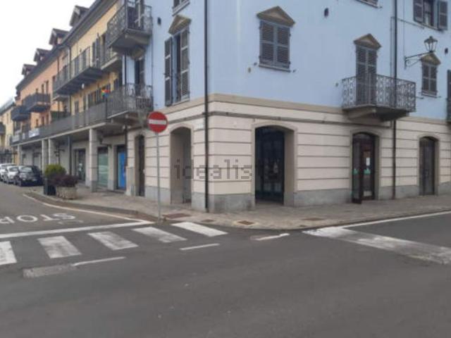 Locale in vendita di 660 m² in Via San Carlo