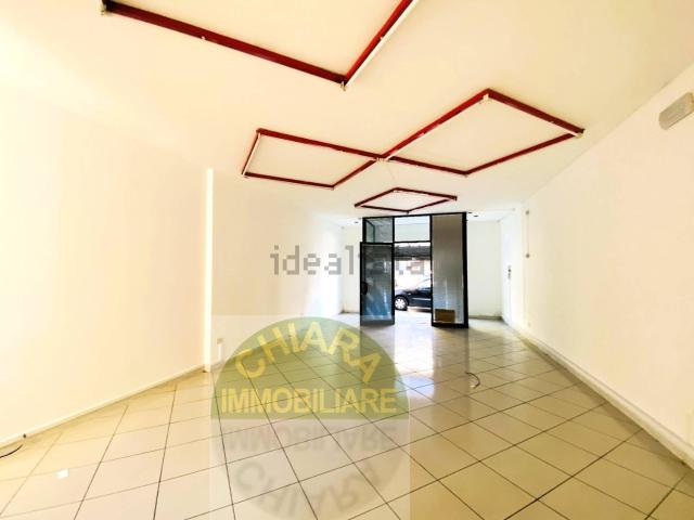 Locale in vendita di 66 m² in Corso Duca degli Abruzzi, 5