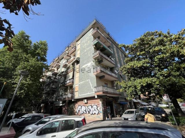 Locale in vendita di 66 m² in Via Don Minzoni, 48