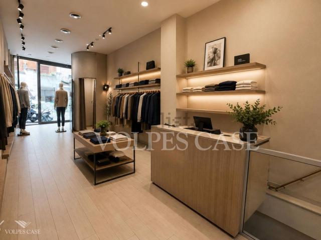 Locale in vendita di 66 m² in Via Fezzan