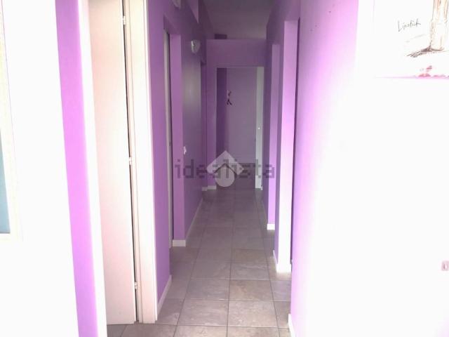 Locale in vendita di 66 m² in Via Giuseppe Garibaldi, 46