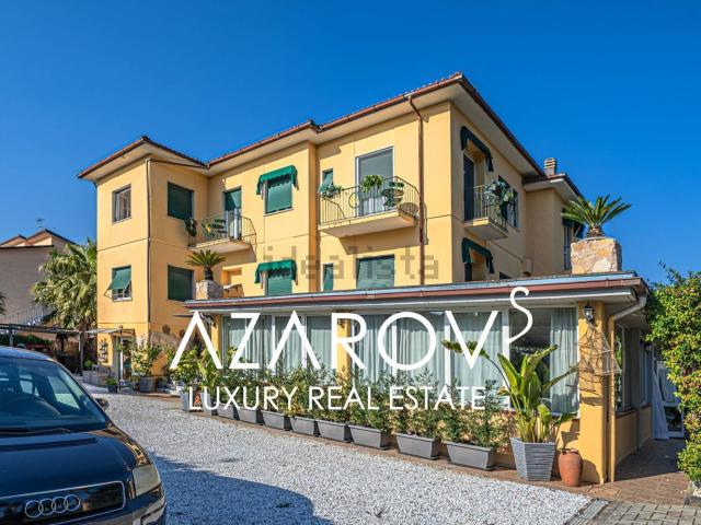 Locale in vendita di 680 m² in Lungomare di Levante
