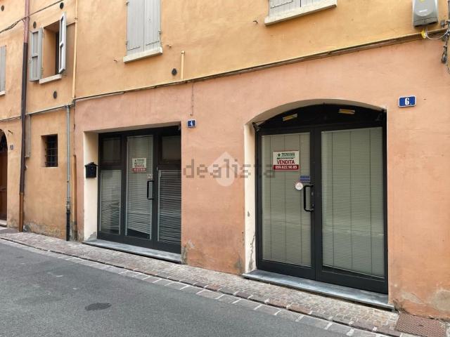 Locale in vendita di 68 m² in Via Aldo Manuzio, 6