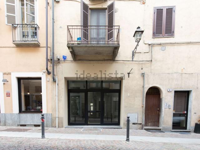 Locale in vendita di 73 m² in Via Carlo Alberto, 6