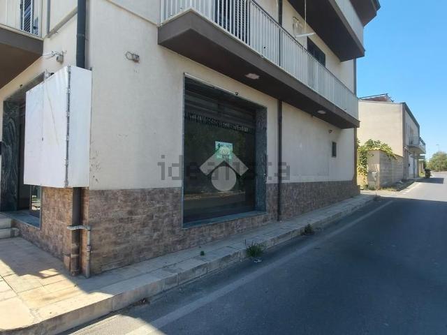 Locale in vendita di 73 m² in Via Francesco Paolo Perez, 47