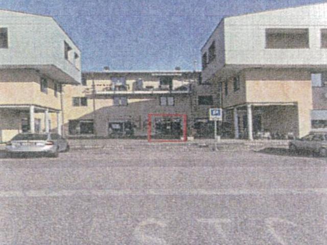Locale in vendita di 70 m² in Piazza della Repubblica